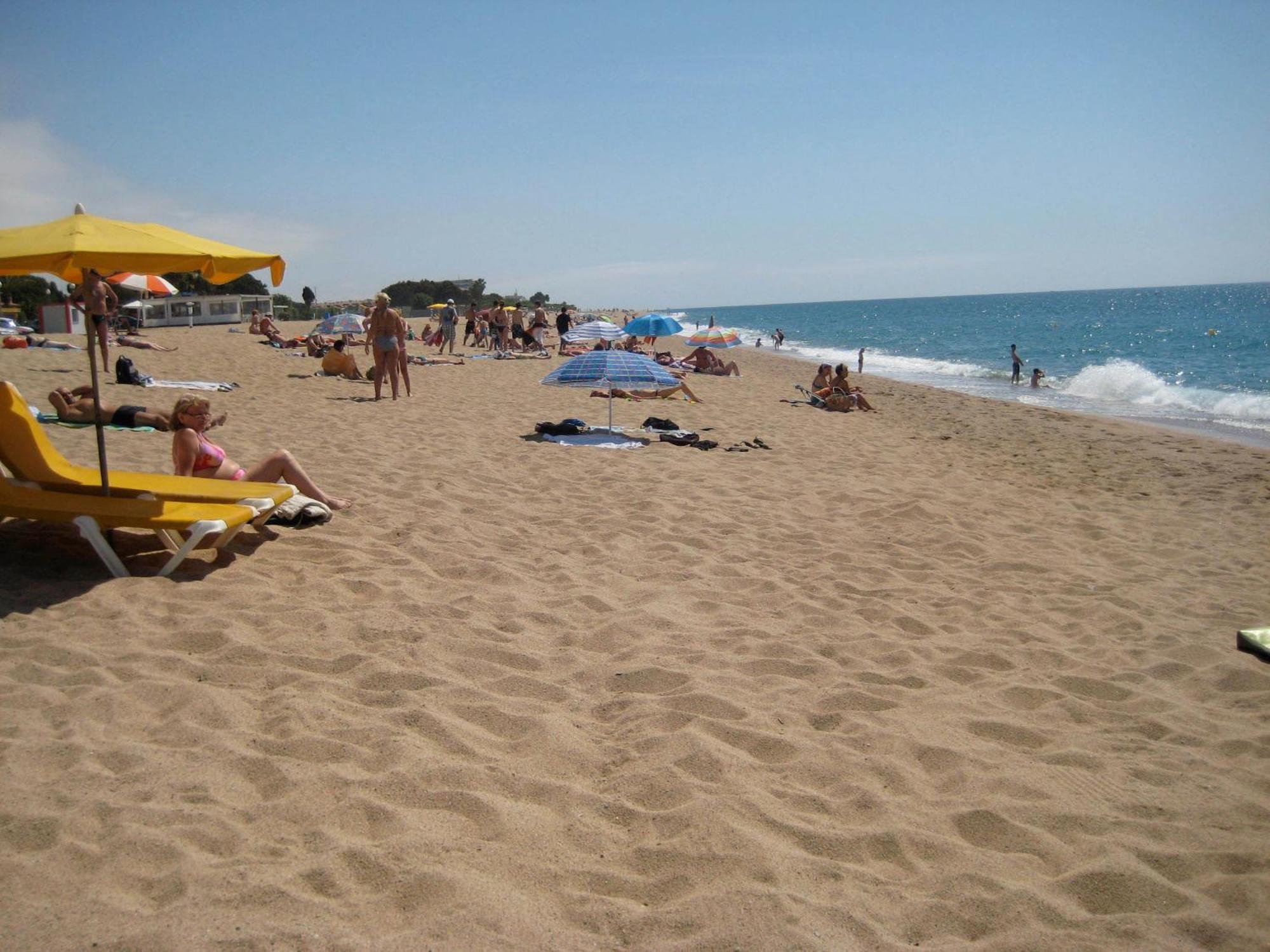 Pension Casa Austria Calella Eksteriør billede