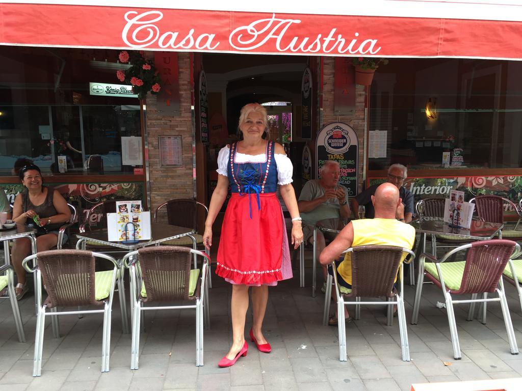Pension Casa Austria Calella Eksteriør billede