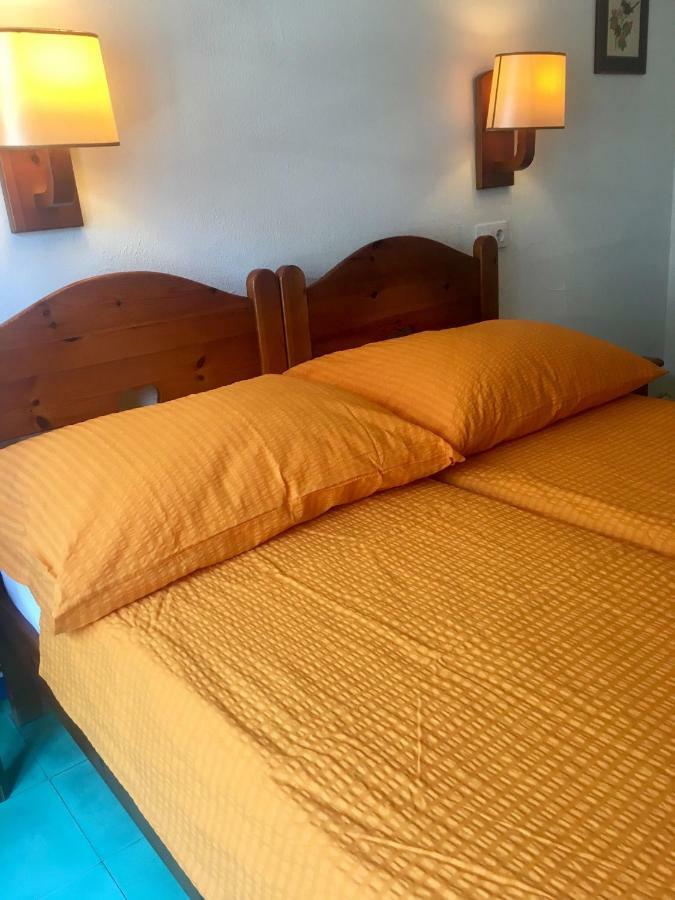 Pension Casa Austria Calella Eksteriør billede